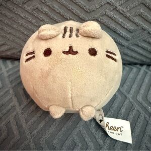 NEW Gund Pusheen the Cat Round Squishy Gray Plush 4”